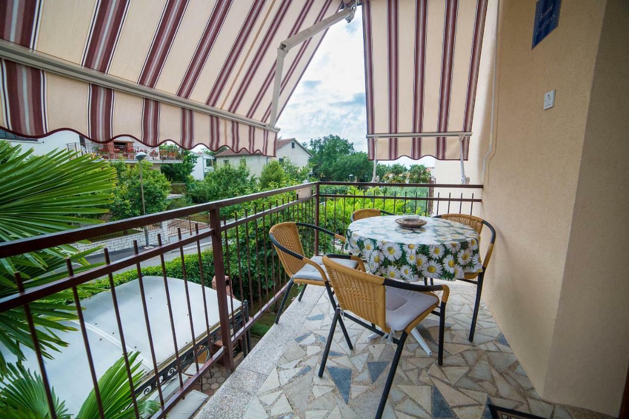 Apartments Marija Πόρετς Εξωτερικό φωτογραφία