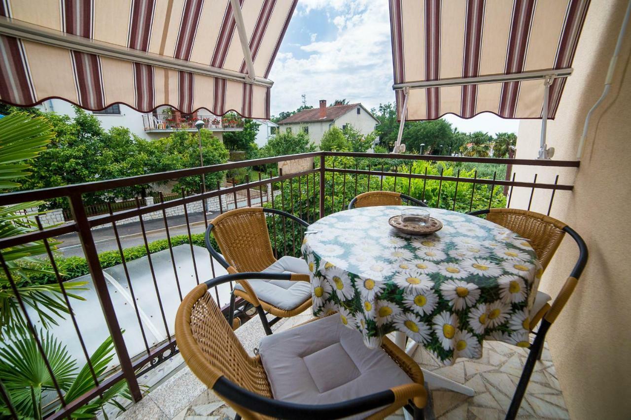 Apartments Marija Πόρετς Εξωτερικό φωτογραφία
